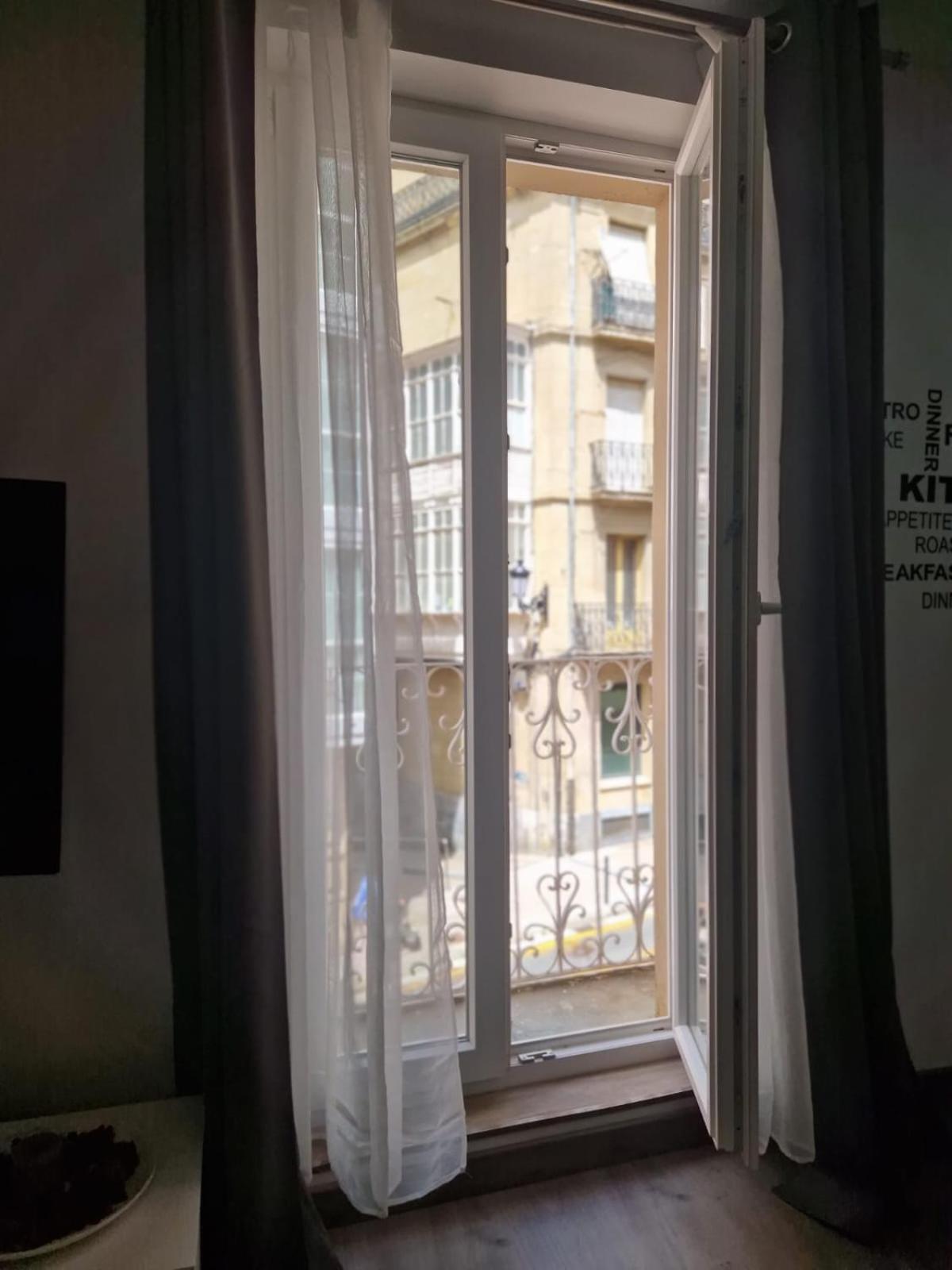 Apartamento Comarca de Haro Bagian luar foto